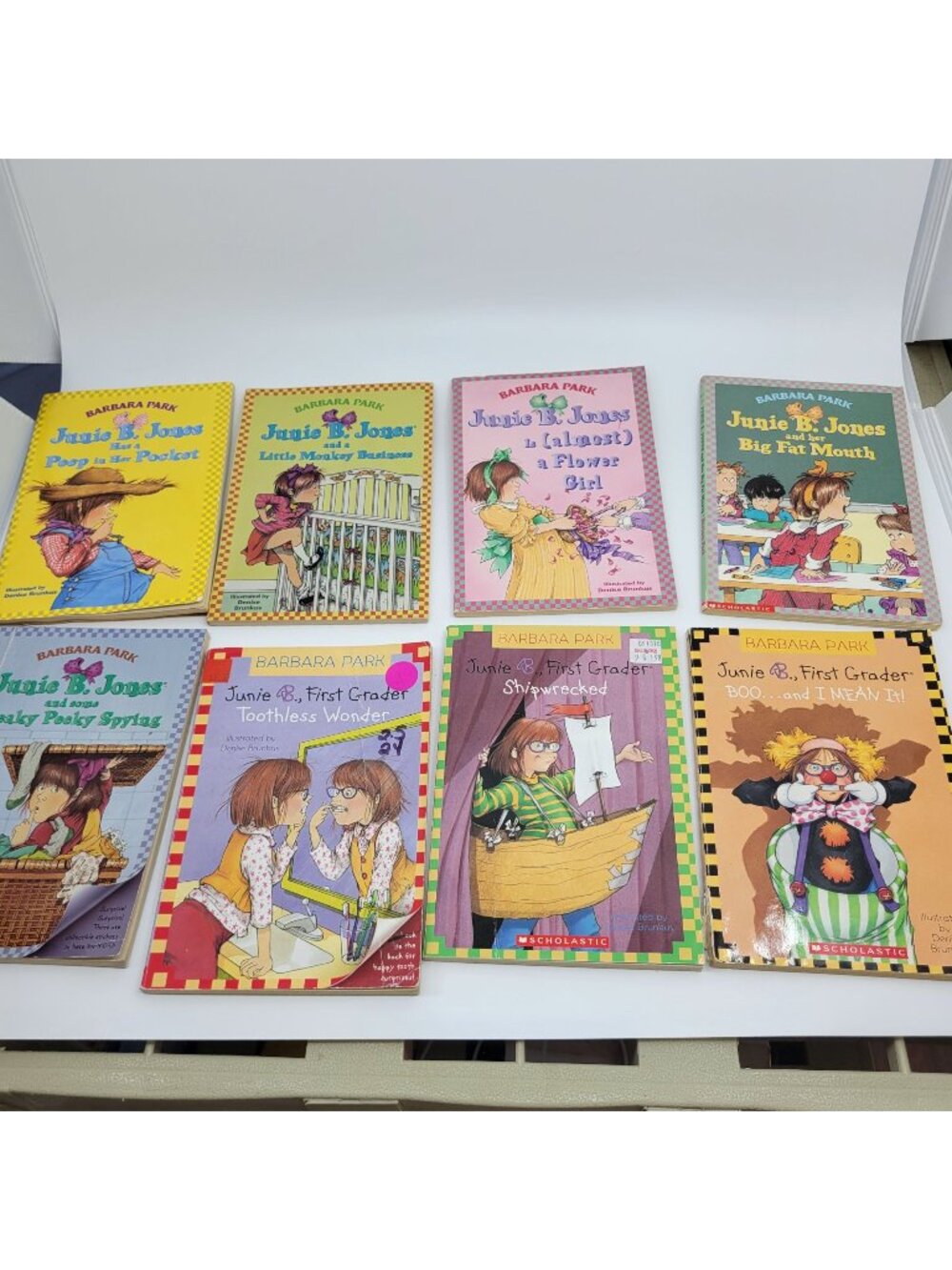 JUNIE B. JONES Lot of 8 Chapter Books by Barbara Park - BK048